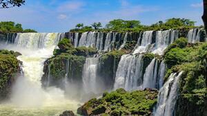 DIA 3 – (Sabado)- IGUAZU|VISITA A CATARATAS ARGENTINAS | VUELO A BUENOS AIRES EN LA NOCHE